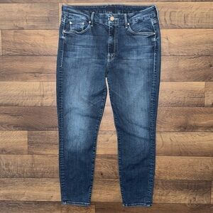 Mother Size 31 The Looker Crop In On The Edge Jeans Distressed Sexy Flattering